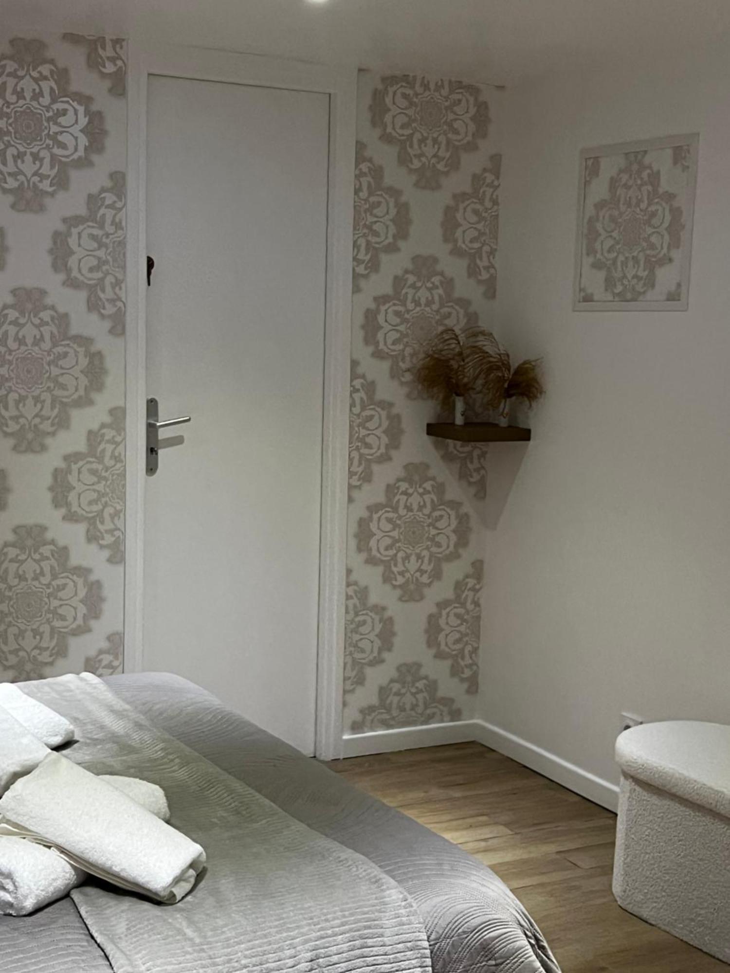 Ambiance Cocooning Pour Visiter La Normandie Giberville Luaran gambar